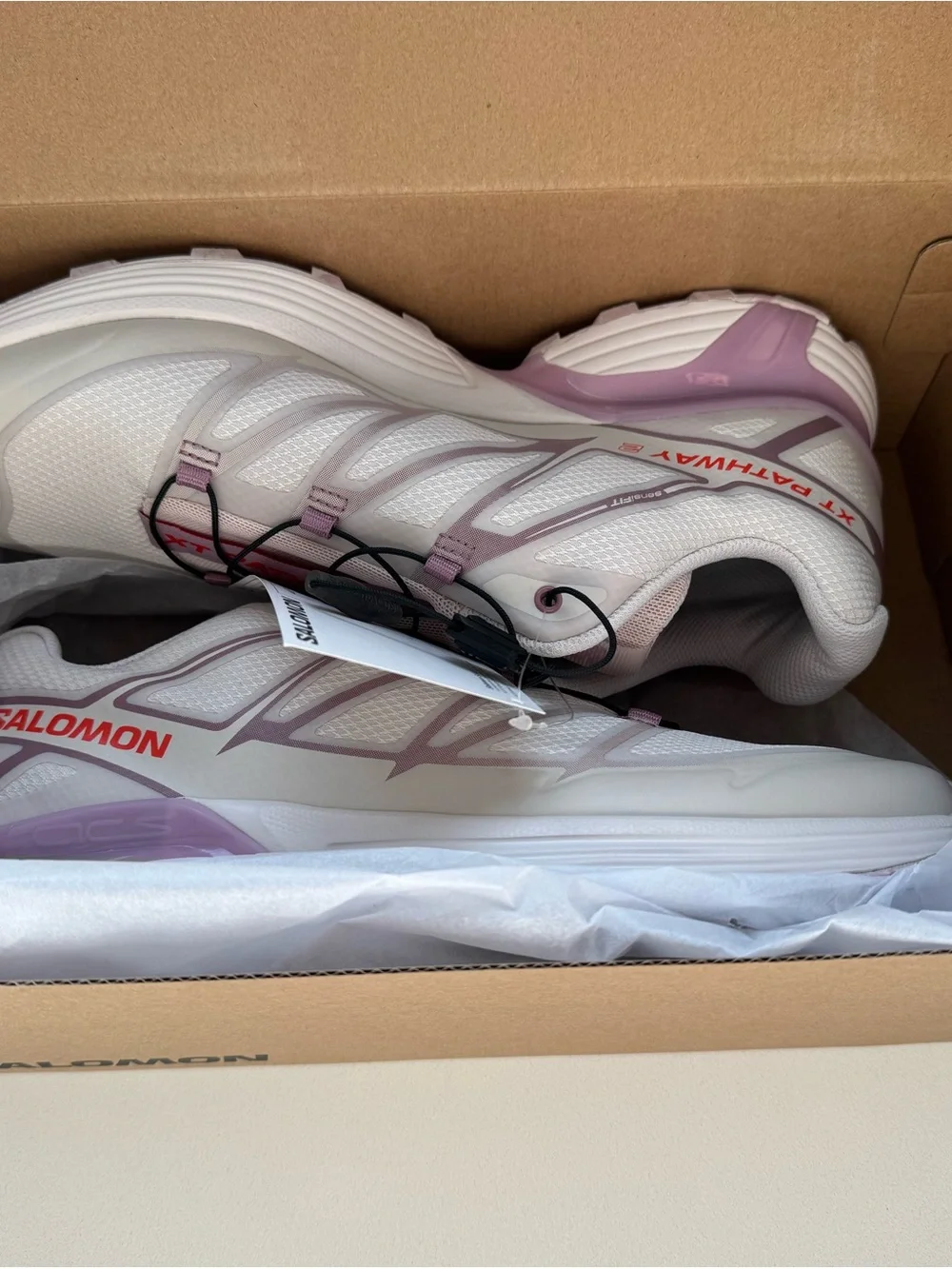 Salomon Women's White & Lavender XT-Pathway Trail Runner